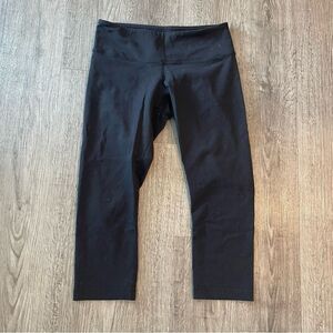 LULULEMON ATHLETICA Black Cropped Wonder Under Leggings